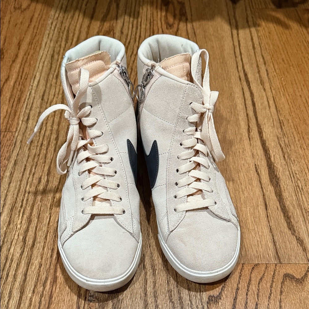 Nike Hi Top Blazers - Picture 3 of 4